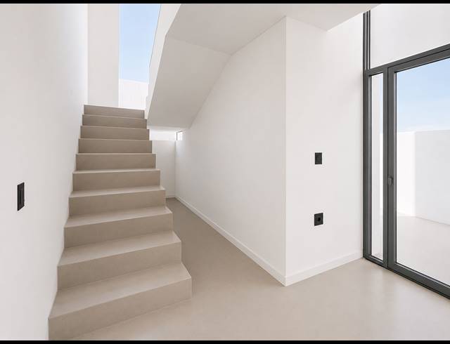 4 BEDROOM HOUSE FOR SALE IN SANDOWN